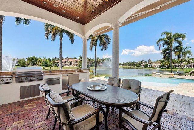 366 Sweet Bay Avenue, Plantation, FL 33324
