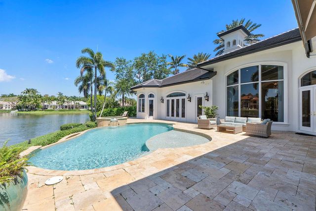 366 Sweet Bay Avenue, Plantation, FL 33324