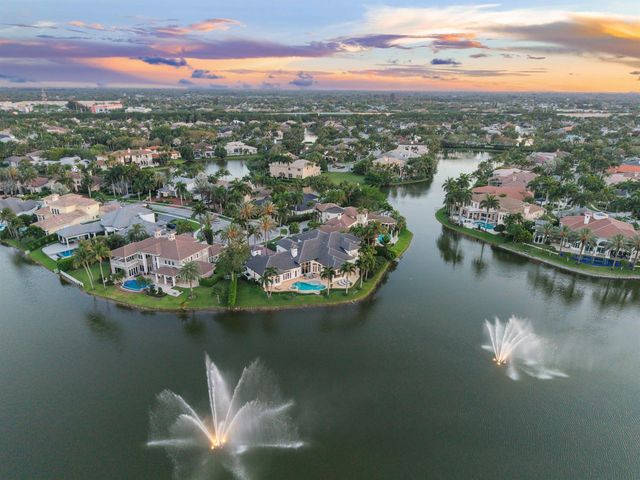 366 Sweet Bay Avenue, Plantation, FL 33324