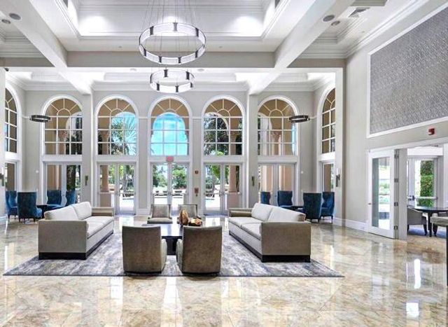 366 Sweet Bay Avenue, Plantation, FL 33324