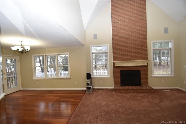 41 Sagewood Lane 41, Windsor, CT 06095