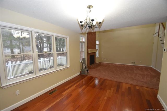 41 Sagewood Lane 41, Windsor, CT 06095