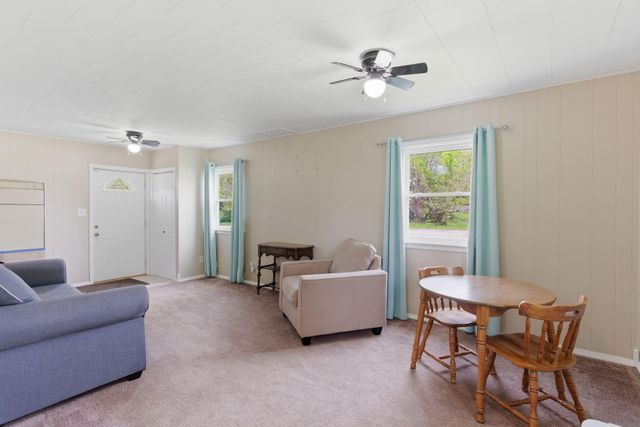 131 N 18th Street, Chesterton, IN 46304