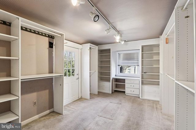 605 ARBUTUS ST, Philadelphia, PA 19119