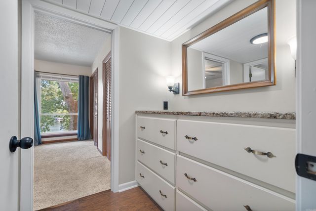 1134 Twin Points Road, Hot Springs, AR 71913