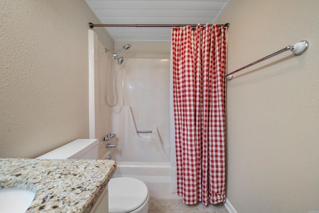 1134 Twin Points Road, Hot Springs, AR 71913