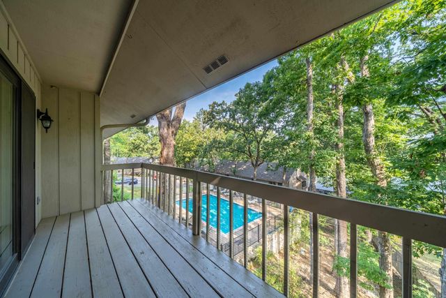 1134 Twin Points Road, Hot Springs, AR 71913