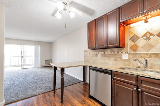 9655 E Center Avenue 6C, Denver, CO 80247