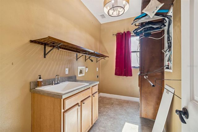 3511 BALLASTONE DRIVE, Land O Lakes, FL 34638