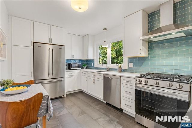 40 Burnett Terrace, West Orange, NJ 07052