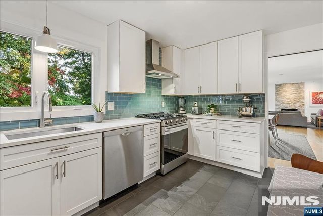40 Burnett Terrace, West Orange, NJ 07052