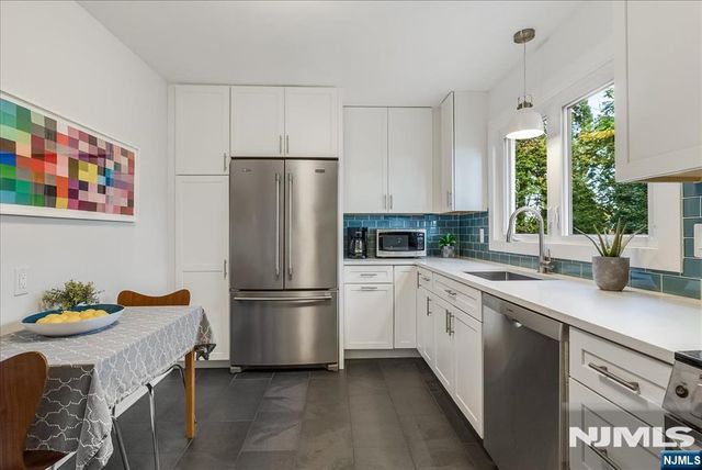 40 Burnett Terrace, West Orange, NJ 07052