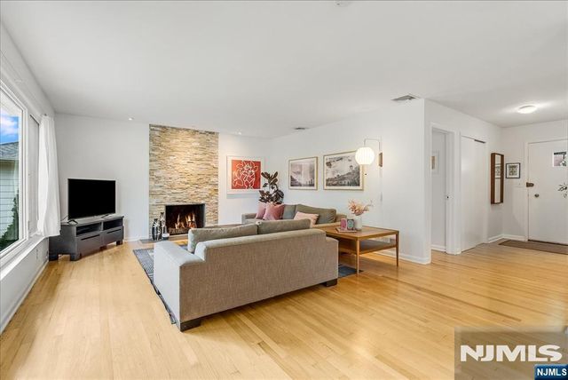40 Burnett Terrace, West Orange, NJ 07052