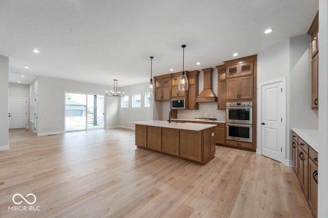 6052 Salisbury Street, Zionsville, IN 46077