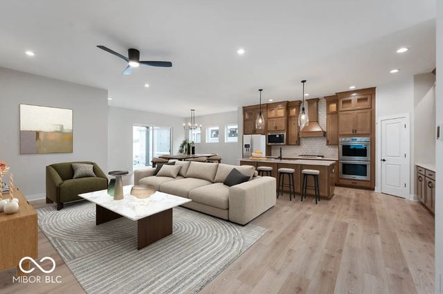 6052 Salisbury Street, Zionsville, IN 46077