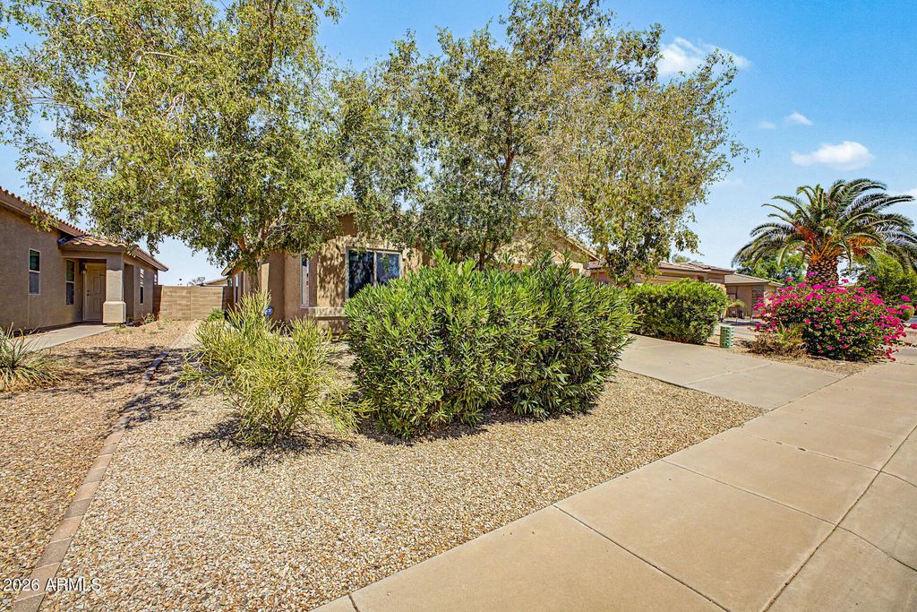 43568 W BEDFORD Drive, Maricopa, AZ 85138 — photo 4