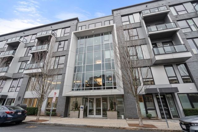 45 W 3rd St 415, Boston, MA 02127