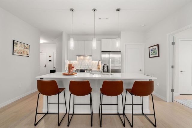 45 W 3rd St 415, Boston, MA 02127