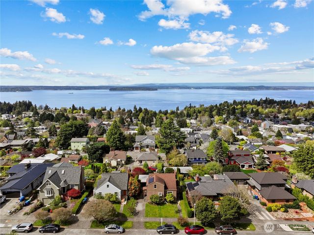 6901 40th Avenue SW, Seattle, WA 98136