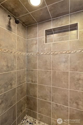 6901 40th Avenue SW, Seattle, WA 98136