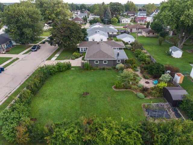 1245 S Terrace Street, Janesville, WI 53546