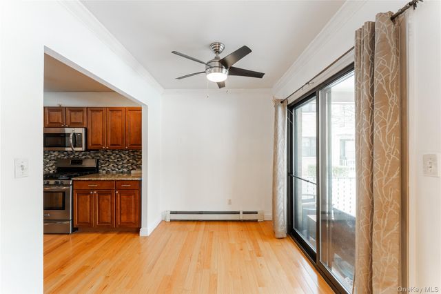 14 Florence 25B, Freeport, NY 11520