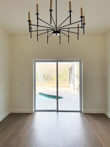 2207 GREEN OAKS LANE, Tampa, FL 33612