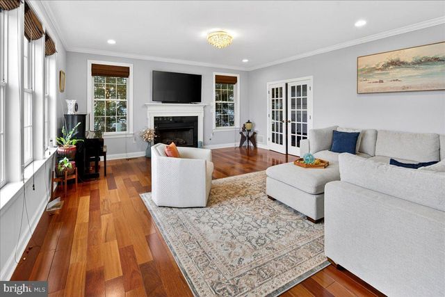 17 COMSTOCK LN, Skillman, NJ 08558