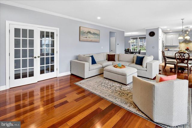 17 COMSTOCK LN, Skillman, NJ 08558