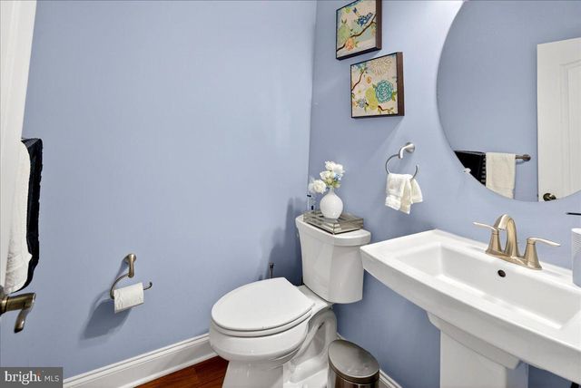 17 COMSTOCK LN, Skillman, NJ 08558