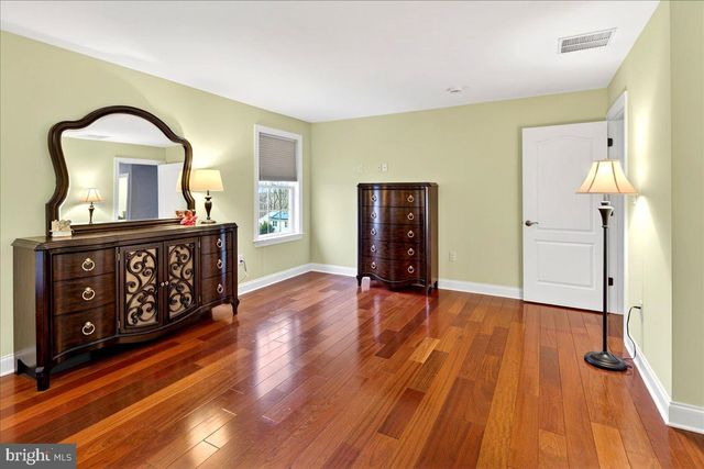 17 COMSTOCK LN, Skillman, NJ 08558