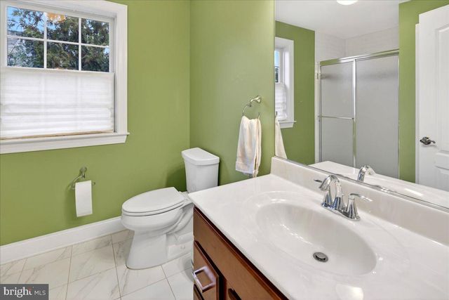 17 COMSTOCK LN, Skillman, NJ 08558