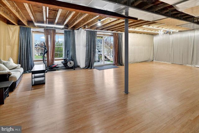 17 COMSTOCK LN, Skillman, NJ 08558