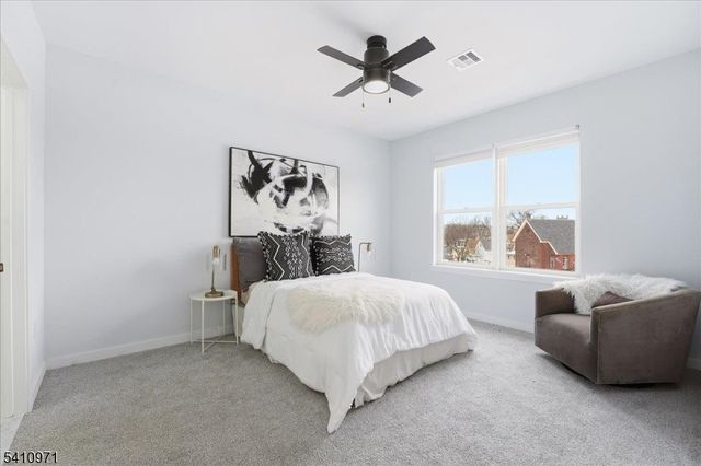 660 Bloomfield Ave 402, Bloomfield Twp., NJ 07003