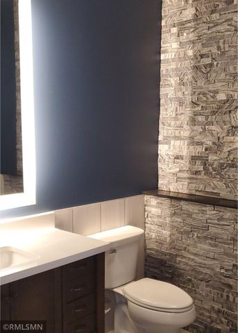 303 12th Avenue S, Buffalo, MN 55313