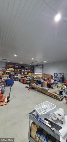 303 12th Avenue S, Buffalo, MN 55313