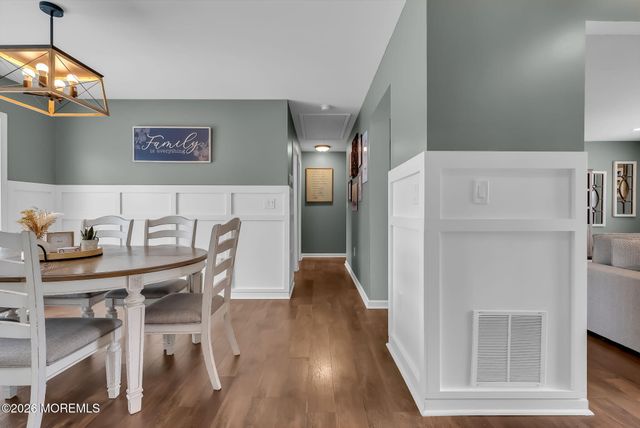 1516 Mizzen Avenue, Beachwood, NJ 08722