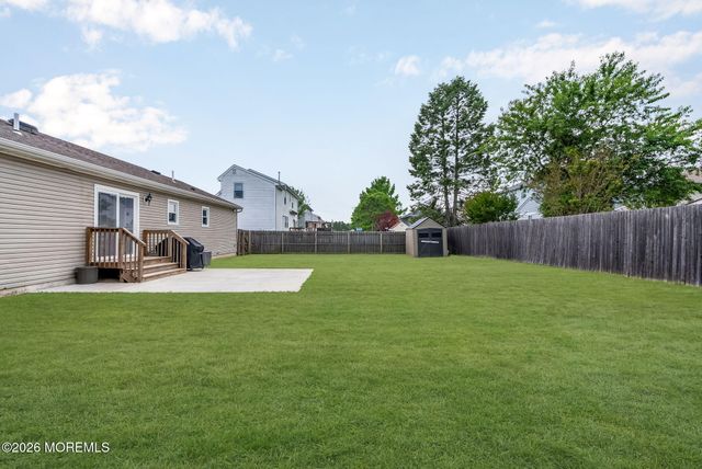 1516 Mizzen Avenue, Beachwood, NJ 08722