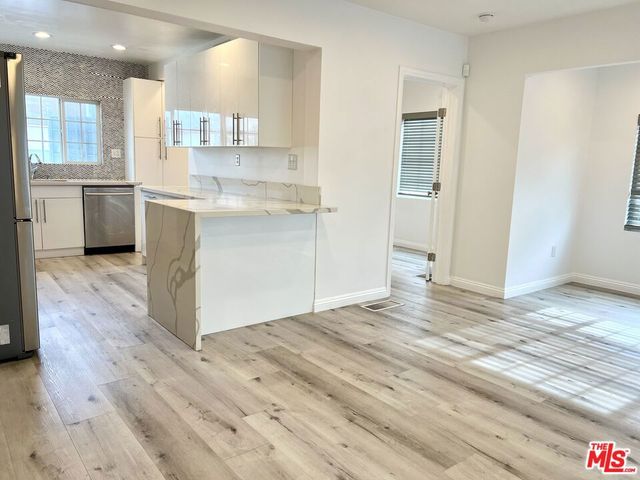 1206 Keniston Avenue, Los Angeles, CA 90019