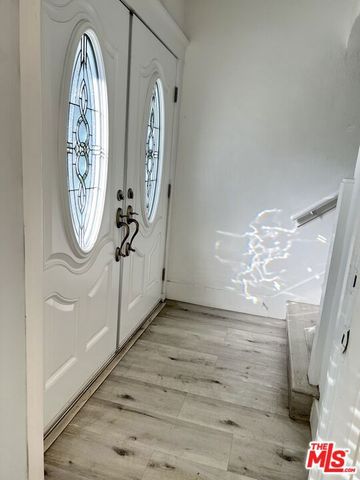 1206 Keniston Avenue, Los Angeles, CA 90019