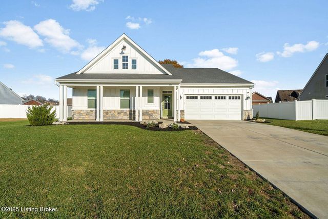 334 Bridlewood Dr, Shepherdsville, KY 40165