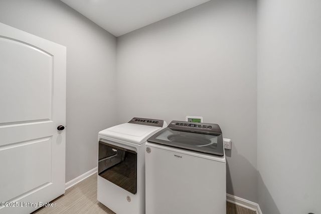 334 Bridlewood Dr, Shepherdsville, KY 40165