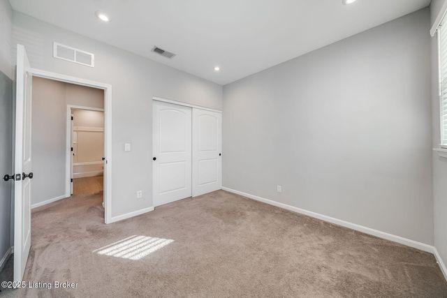 334 Bridlewood Dr, Shepherdsville, KY 40165