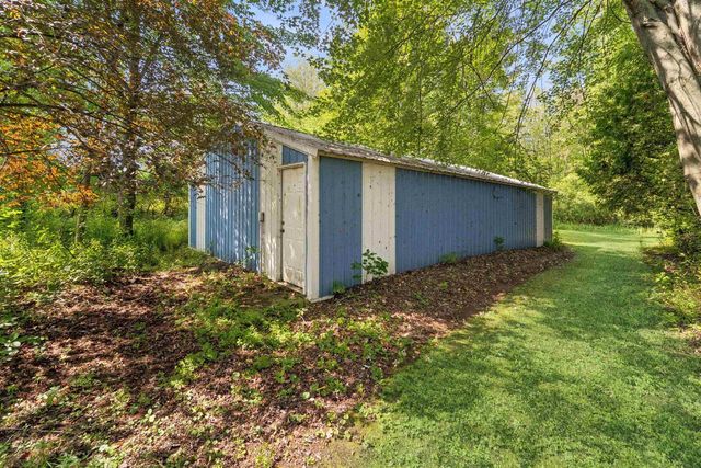 4472 OAKLAND LANE, Oconto, WI 54153