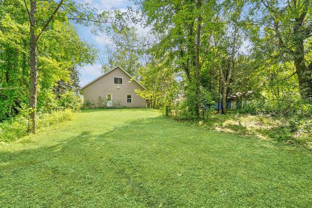 4472 OAKLAND LANE, Oconto, WI 54153