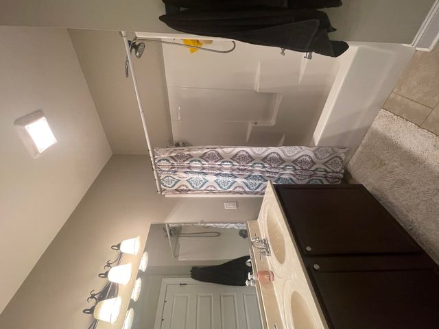 1182 Crest Ridge DR, Bedford, VA 24523