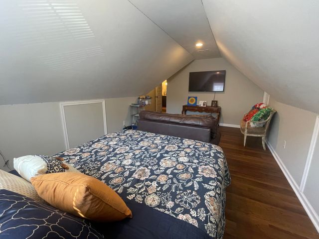 1182 Crest Ridge DR, Bedford, VA 24523