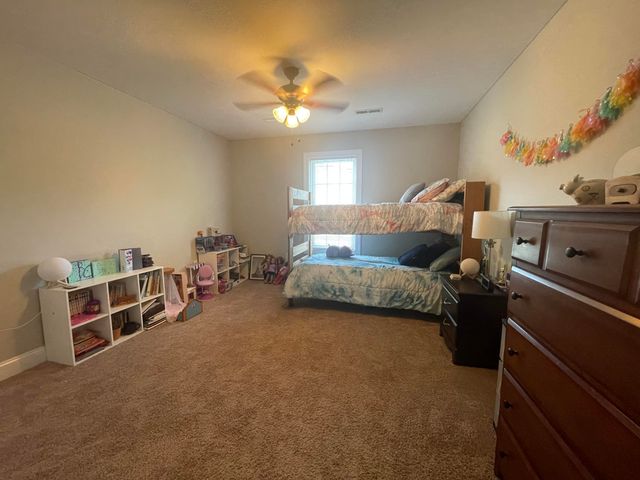 1182 Crest Ridge DR, Bedford, VA 24523