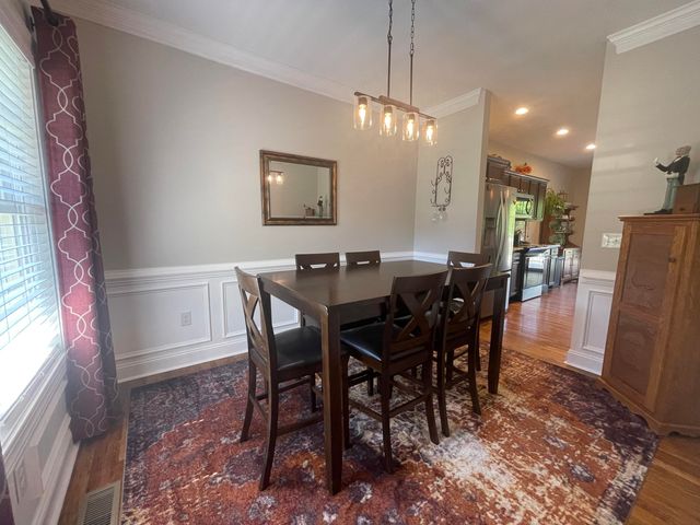 1182 Crest Ridge DR, Bedford, VA 24523