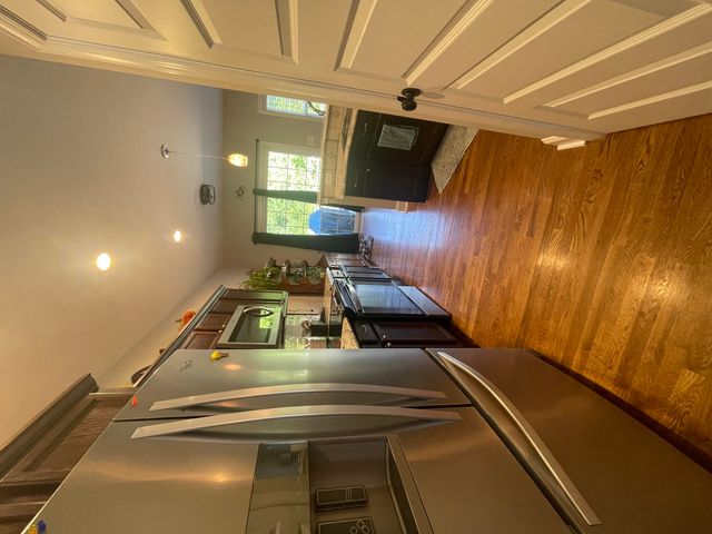 1182 Crest Ridge DR, Bedford, VA 24523